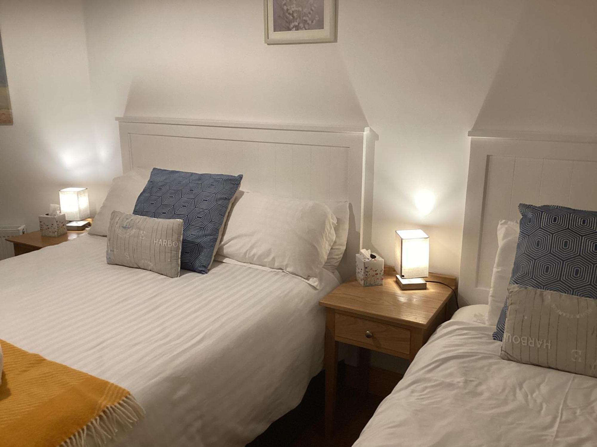 Apartmán Roundstone Retreats Roundstone Harbour Lights Exteriér fotografie